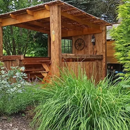 Mit Garten Und Wallbox In Der Oberlausitz * Ebersbach-Neugersdorf