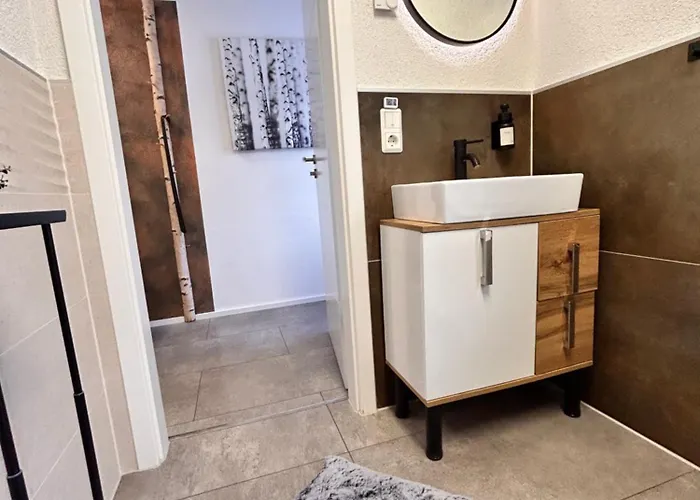 Mit Gartennutzung, Garage Und Wallbox *